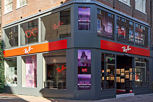 Ultieme correct commentator Ray-Ban winkel in Amsterdam officieel geopend — Vision Today